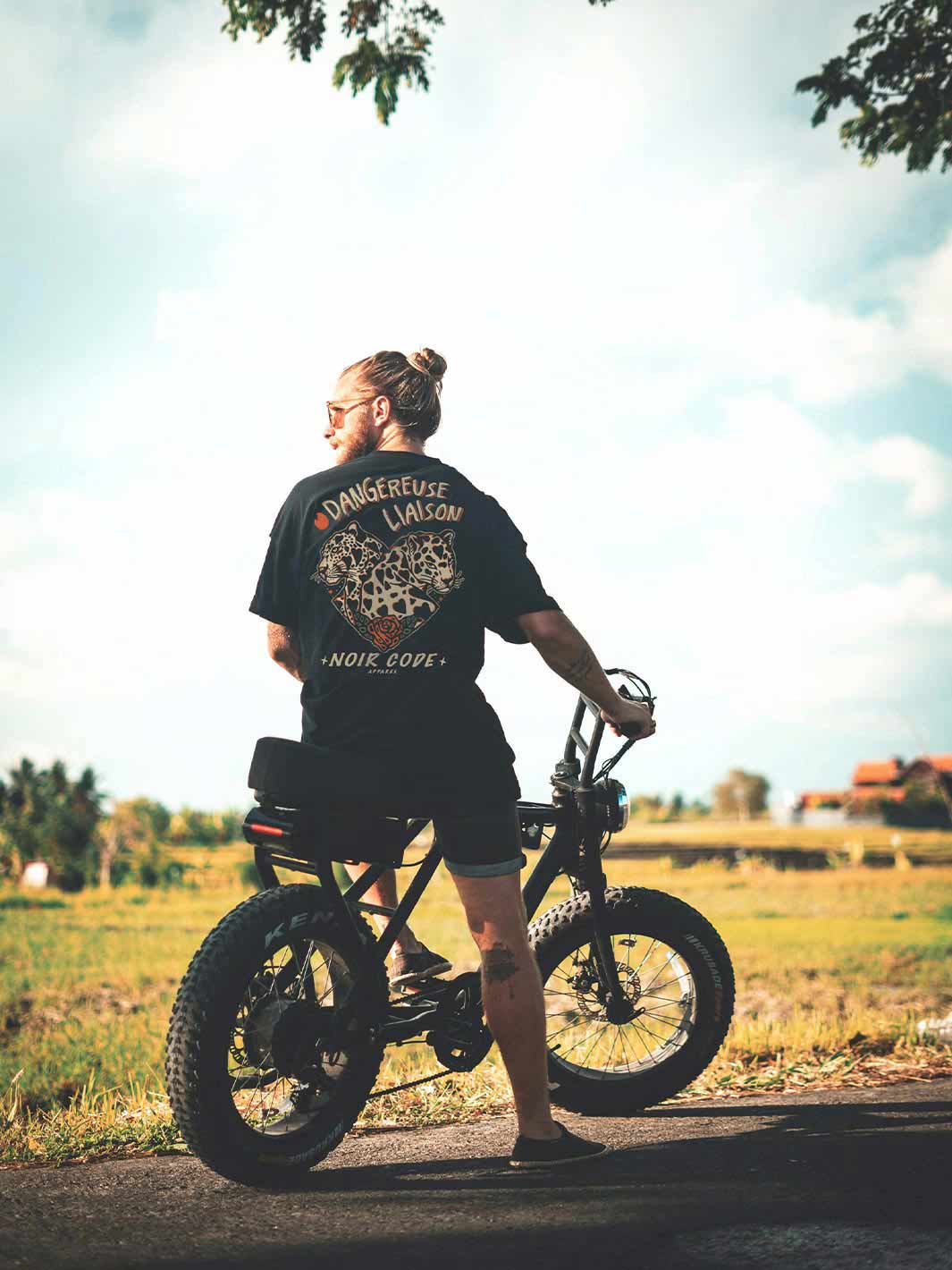 T-shirt Dangereuse Liaison - Noir Code Apparel