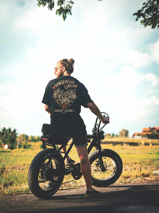 T-shirt Dangereuse Liaison - Noir Code Apparel