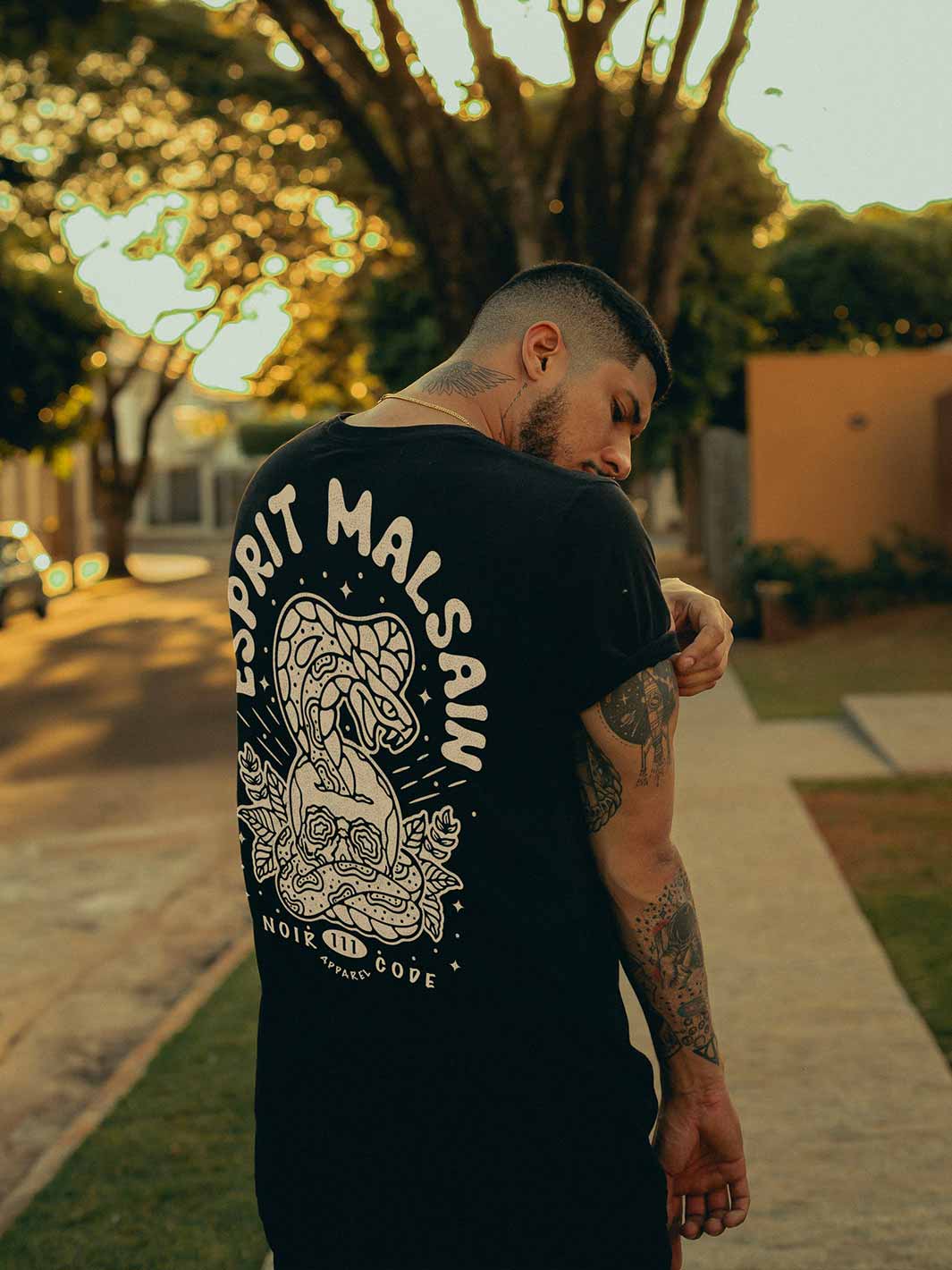 T-shirt Esprit Malsain - Monochrome - Noir Code Apparel